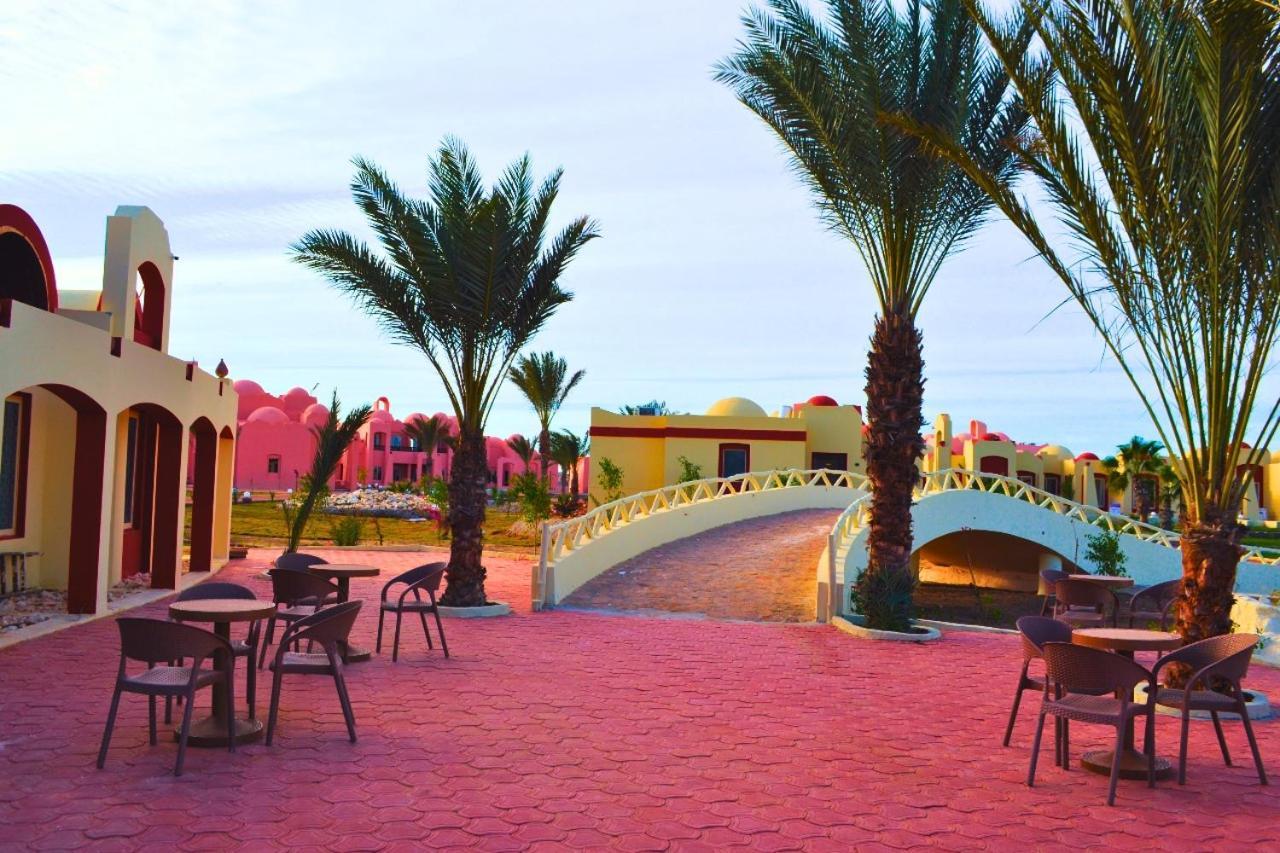 Hostmark Zabargad Beach Resort Abū Ghuşūn Dış mekan fotoğraf