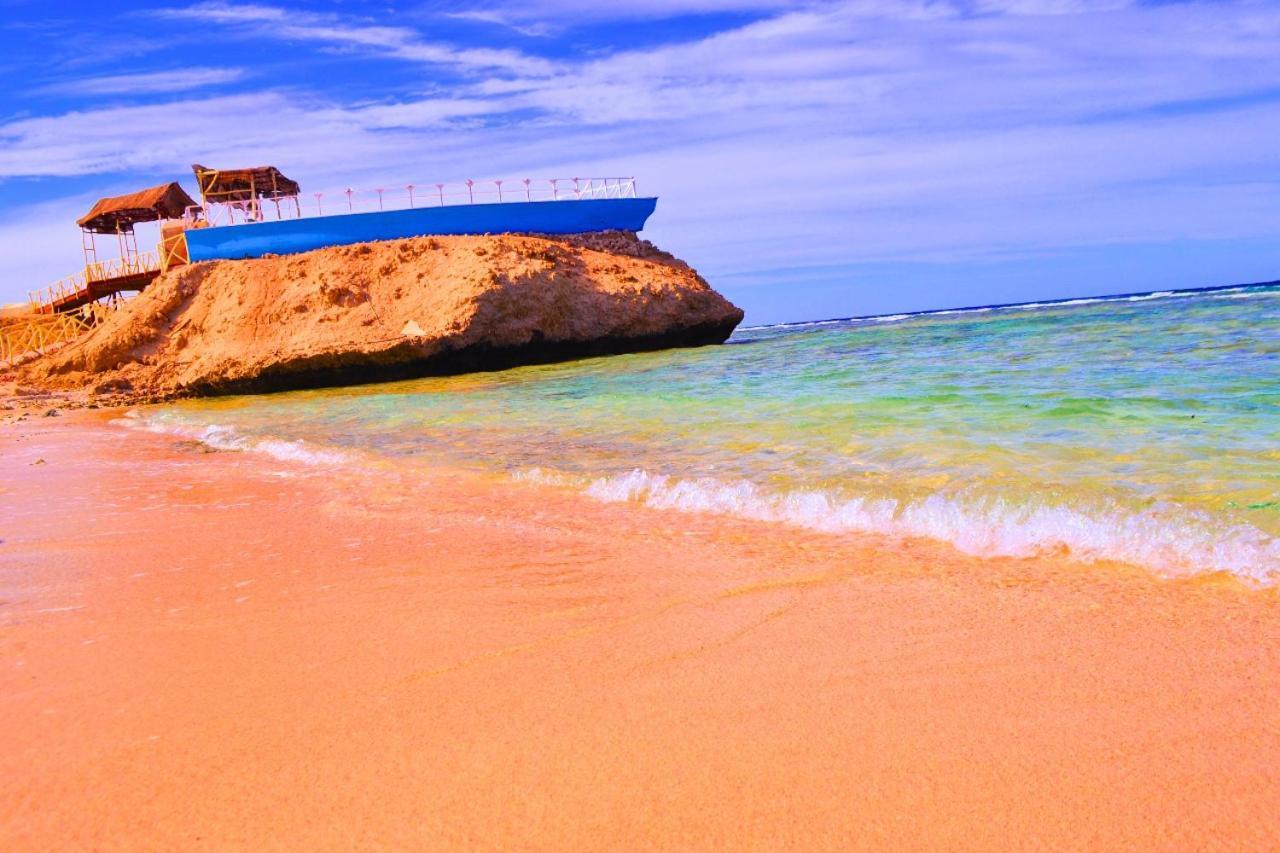 Hostmark Zabargad Beach Resort Abū Ghuşūn Dış mekan fotoğraf