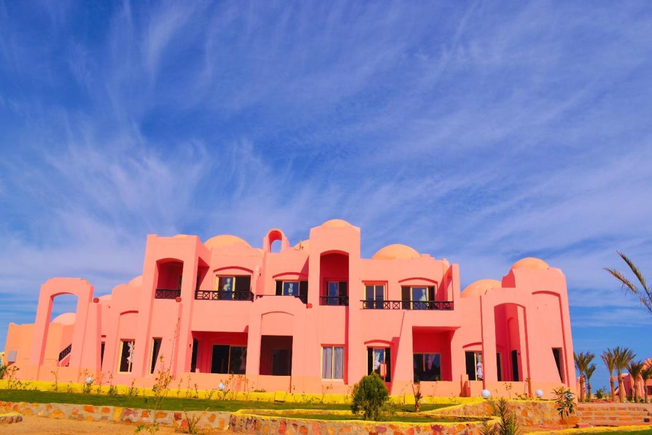 Hostmark Zabargad Beach Resort Abū Ghuşūn Dış mekan fotoğraf