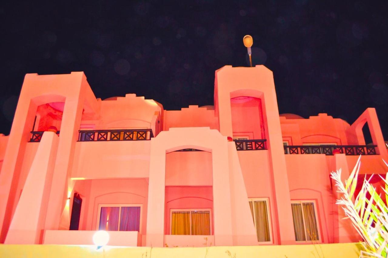 Hostmark Zabargad Beach Resort Abū Ghuşūn Dış mekan fotoğraf