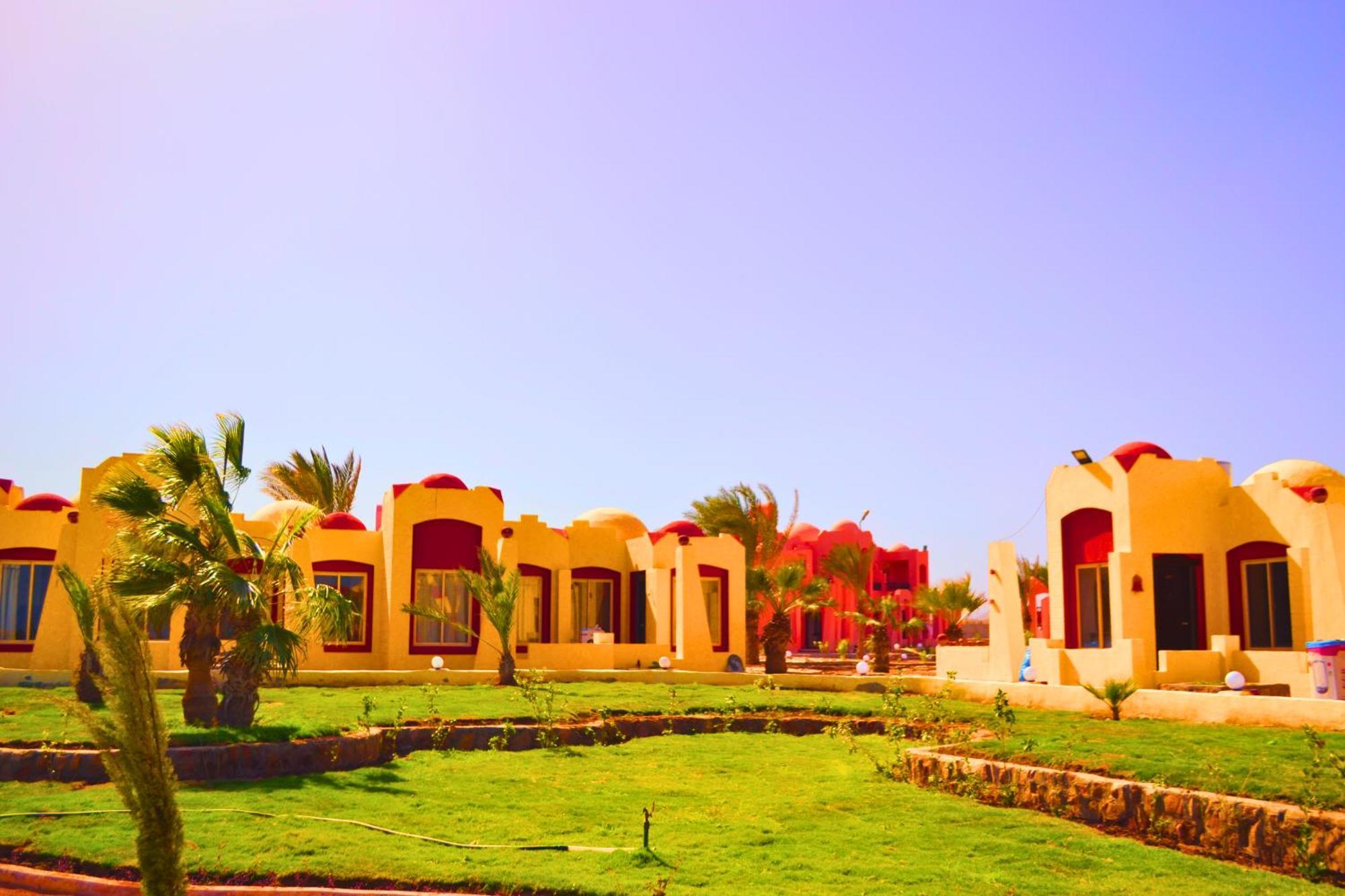 Hostmark Zabargad Beach Resort Abū Ghuşūn Dış mekan fotoğraf