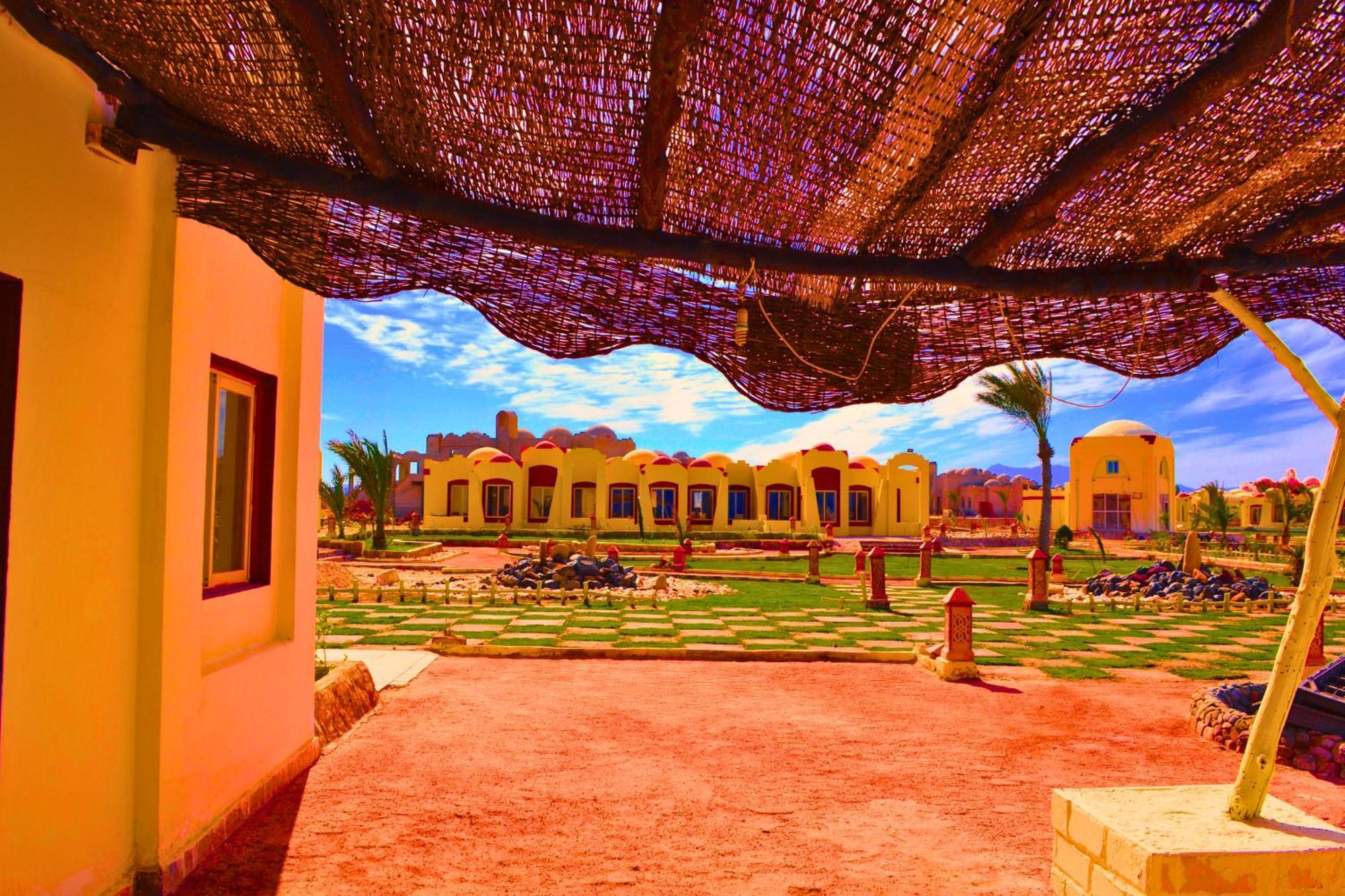 Hostmark Zabargad Beach Resort Abū Ghuşūn Dış mekan fotoğraf